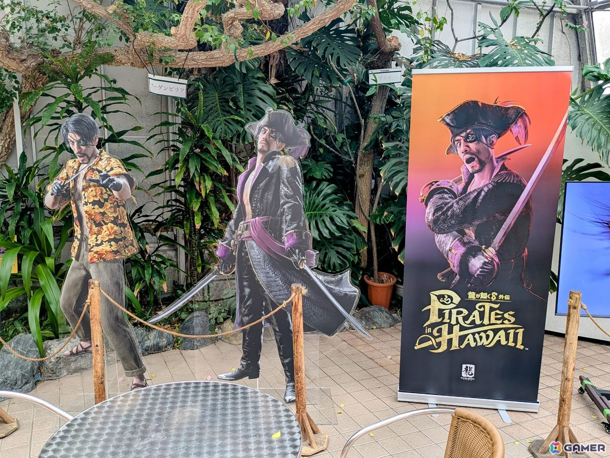 等身大 真島吾朗のアクリルスタンドが展示されたフォトスポット