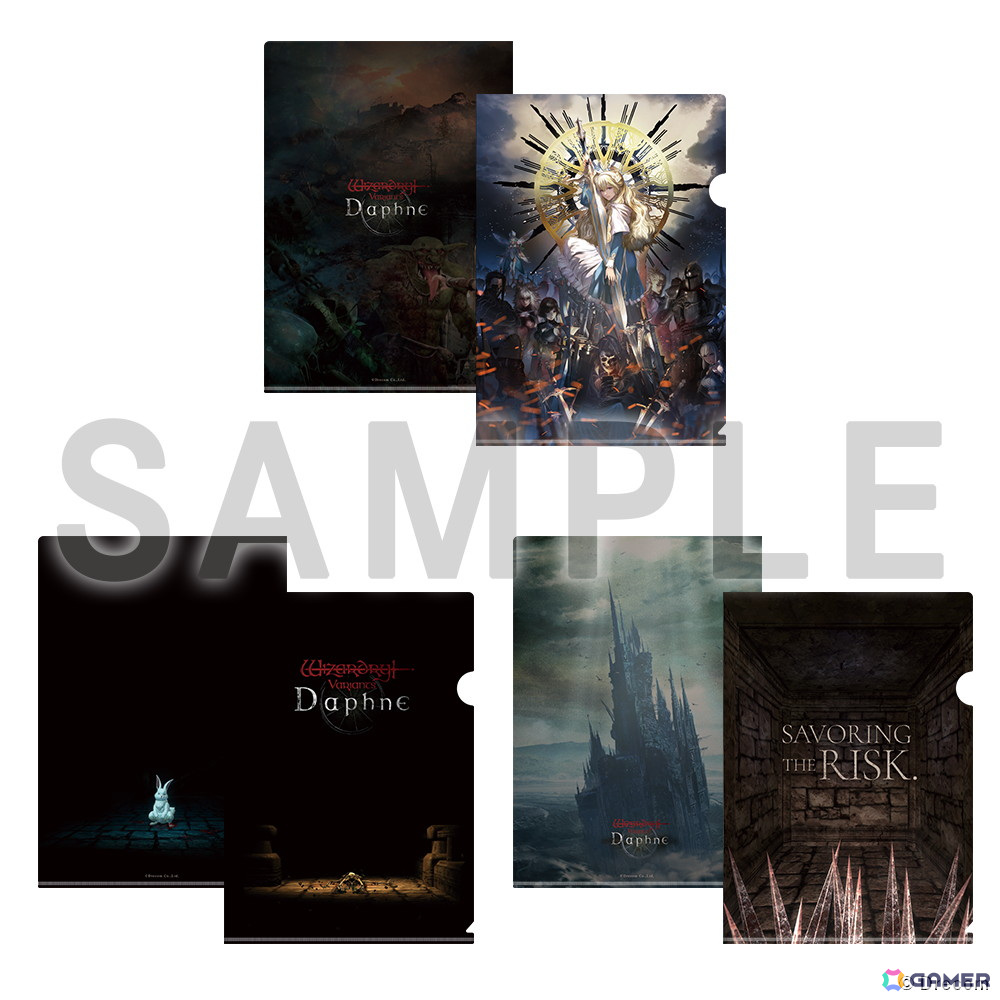 「Wizardry Variants Daphne」初のオリジナルグッズが発売!冒険者の灰をイメージした入浴剤や全39種のスクエア缶バッジなどが登場の画像