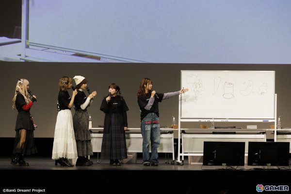 Poppin’Party結成10周年を記念したトークイベント「ポピパの新学期！」が開催！ショートアニメ「つれづれポピパ」の公開も発表の画像4