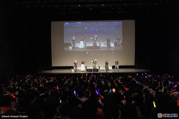 Poppin’Party結成10周年を記念したトークイベント「ポピパの新学期！」が開催！ショートアニメ「つれづれポピパ」の公開も発表の画像5