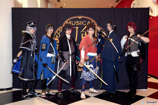 「ミュージカル『刀剣乱舞』 ～坂龍飛騰～」が開幕！公開ゲネプロ写真・コメントが到着の画像2