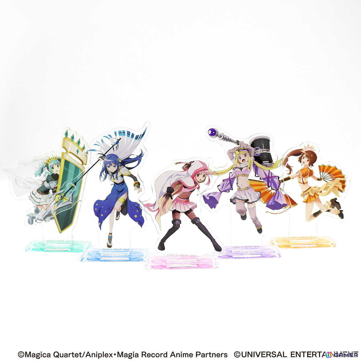 「スマスロ マギアレコード 魔法少女まどか☆マギカ外伝」のグッズが「UNI-MARKET」に登場！超巨大サイズのタペストリーなどもの画像