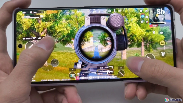 ASUS「ROG Phone 9」をレビュー！スマホとは思えない高性能スペックと光る背面パネルが魅力の本格ゲーミングスマホの画像18