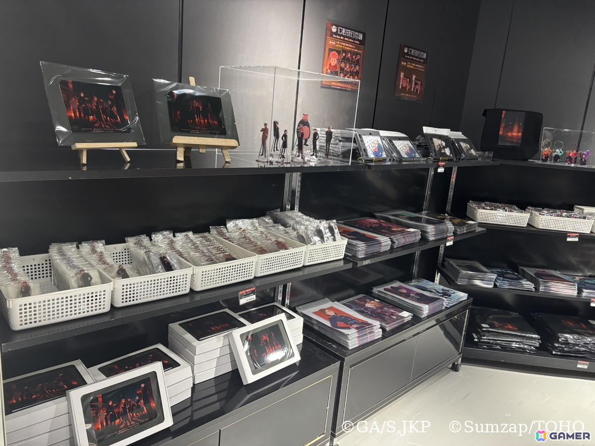「呪術廻戦 ファントムパレード」の公式ポップアップストア「幻影夜行本舗」がZeroBase渋谷で開催!渋谷事変をモチーフにした商品が先行販売の画像