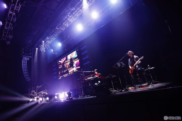 「ヴイアライヴ」1stライブレポート――オリジナル楽曲を中心にした念願の単独フルライブが生バンド演奏で実現の画像4
