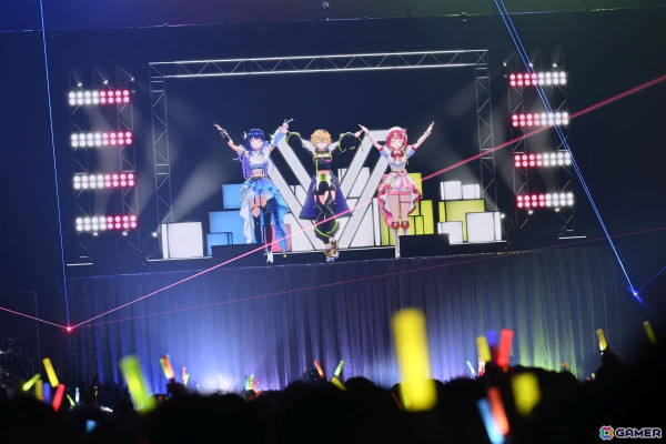 「ヴイアライヴ」1stライブレポート――オリジナル楽曲を中心にした念願の単独フルライブが生バンド演奏で実現の画像8