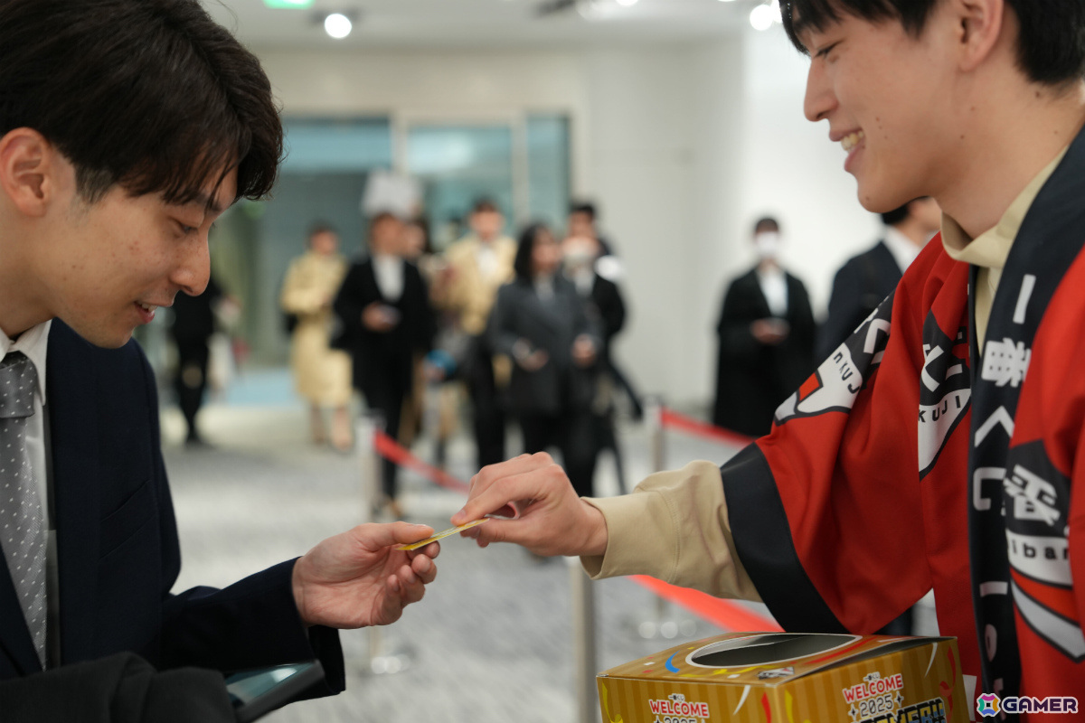 バンダイナムコグループ、入社式限定の「一番くじ」で新入社員を歓迎――コンビニ風ブースや社長の直筆メッセージ入りくじ券などのサプライズ企画を実施の画像
