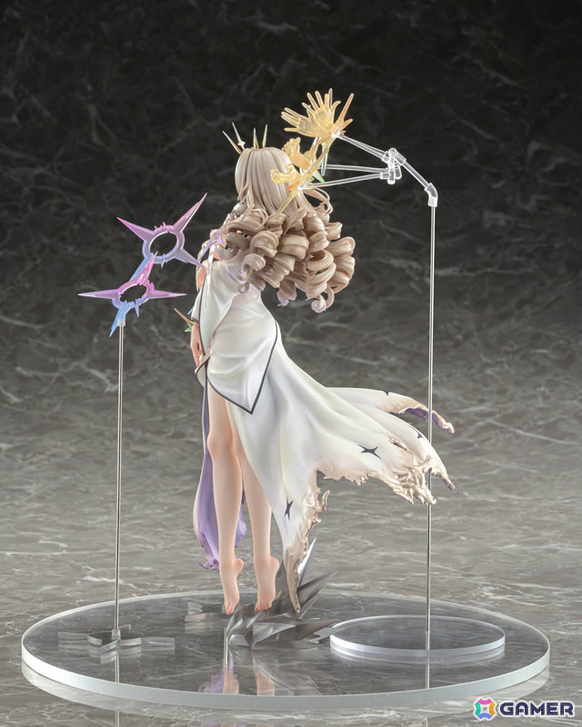 「勝利の女神:NIKKE」クラウンが“ネイキッドキング”の姿で1/7スケールフィギュアに!照れ顔のフェイスパーツも付属の画像