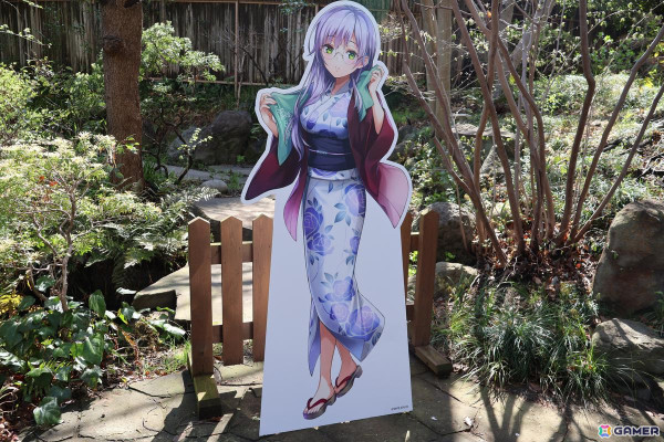 「ヘブンバーンズレッド」×豊島園 庭の湯コラボイベントをレポート――日本庭園に舞い降りた浴衣姿の東城つかさがあまりにもかわいいの画像7