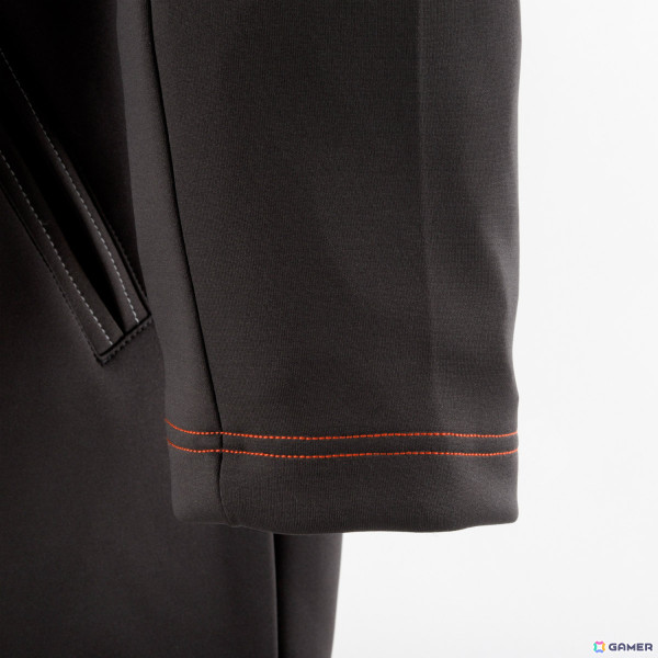 「Limbus Company」囚人たちの制服をアレンジしたアウターや13名のモチーフが詰まったスマホストラップ＆フォンタブが登場！の画像