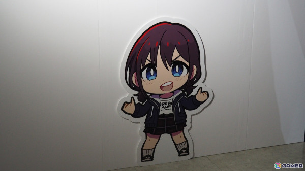 「ガールズバンドクライ展」トゲナシトゲアリより理名さん、夕莉さん、朱李さんが登壇したオープニングセレモニーをレポート！の画像