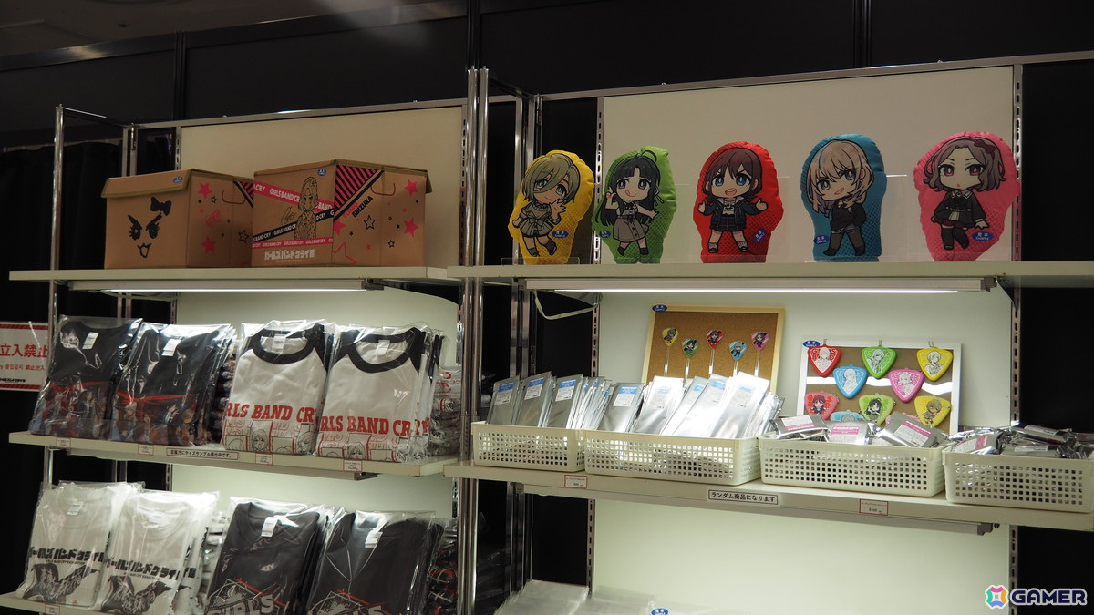 「ガールズバンドクライ展」トゲナシトゲアリより理名さん、夕莉さん、朱李さんが登壇したオープニングセレモニーをレポート！の画像45