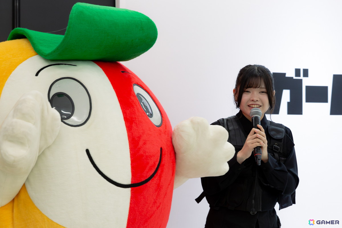 「ガールズバンドクライ展」トゲナシトゲアリより理名さん、夕莉さん、朱李さんが登壇したオープニングセレモニーをレポート！の画像6