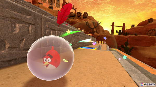 「スーパーモンキーボール バナナランブル」に「Angry Birds」のレッドが登場！バナナが赤いはねに切り替わる特別仕様もの画像3