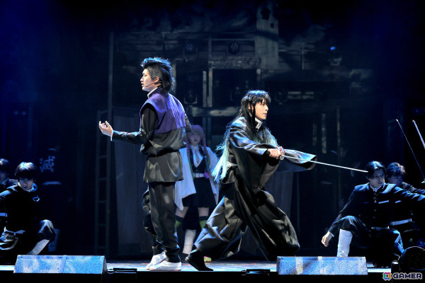 「舞台『鬼滅の刃』其ノ伍 襲撃 刀鍛冶の里」が本日開幕！舞台写真や脚本・演出の元吉庸泰氏、キャストからのコメントも公開の画像4