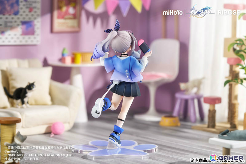「崩壊:スターレイル」銀狼のちびねこシリーズフィギュアが登場!描き下ろし缶バッジが特典として付属の画像