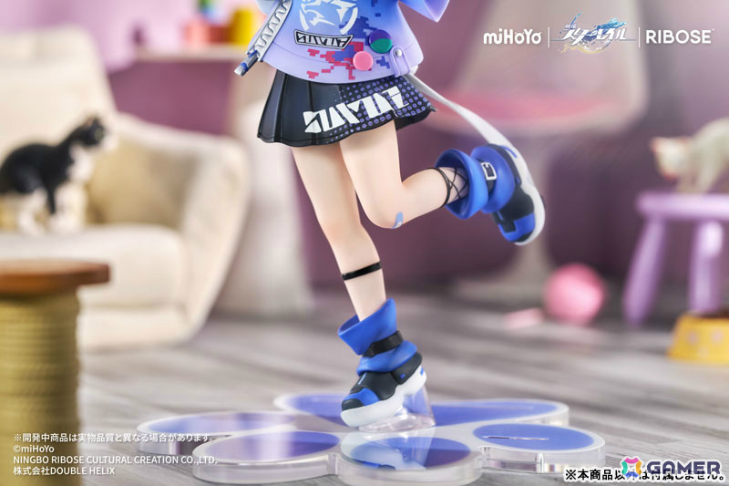 「崩壊:スターレイル」銀狼のちびねこシリーズフィギュアが登場!描き下ろし缶バッジが特典として付属の画像