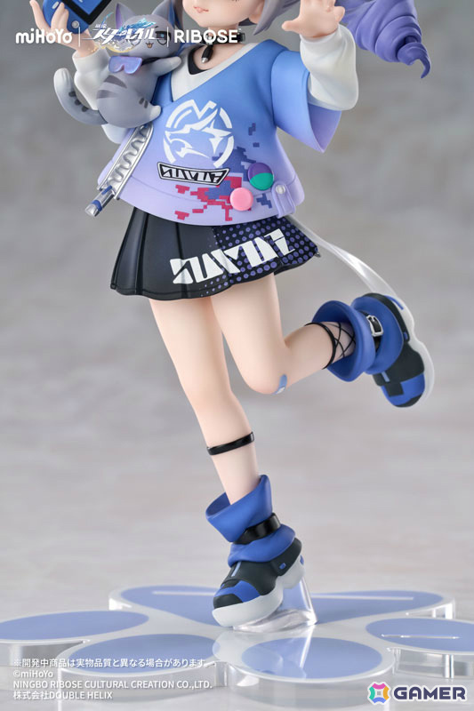 「崩壊:スターレイル」銀狼のちびねこシリーズフィギュアが登場!描き下ろし缶バッジが特典として付属の画像