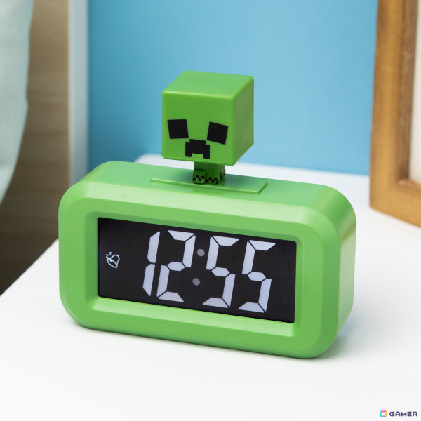 小さなクリーパーがチャームポイント！「マインクラフト 目覚まし時計（ミニクリーパー）」が8月上旬に発売！の画像2