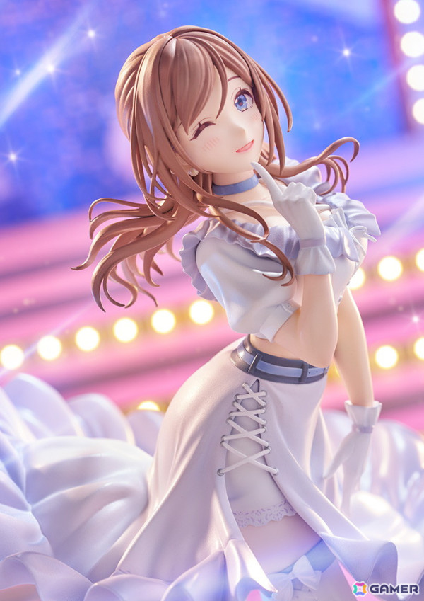 「学マス」莉波が「clumsy trick」をイメージした初のスケールフィギュアになって登場！優しくこちらに微笑む表情にも注目の画像