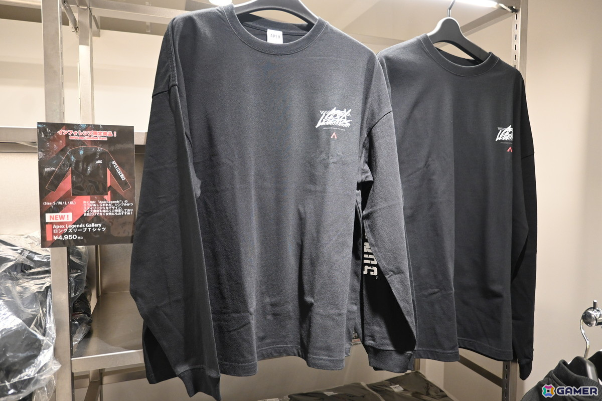 「Apex Legends Gallery ＋ POP UP STORE」内覧会でスパレジェや武器のレプリカ展示に興味津々！小さなサイズ感で可愛らしいネッシーのキーホルダーにも一目ぼれの画像