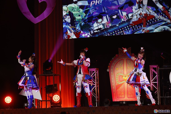 「ひみつのアイプリ×プリパラ　プリ♡プリライブ」レポート：10人で歌う「ネバギバラバー」など、2作品ならではのコラボで大盛りあがりの画像11