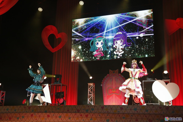 「ひみつのアイプリ×プリパラ　プリ♡プリライブ」レポート：10人で歌う「ネバギバラバー」など、2作品ならではのコラボで大盛りあがりの画像21