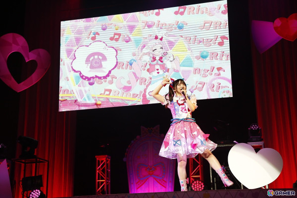 「ひみつのアイプリ×プリパラ　プリ♡プリライブ」レポート：10人で歌う「ネバギバラバー」など、2作品ならではのコラボで大盛りあがりの画像22