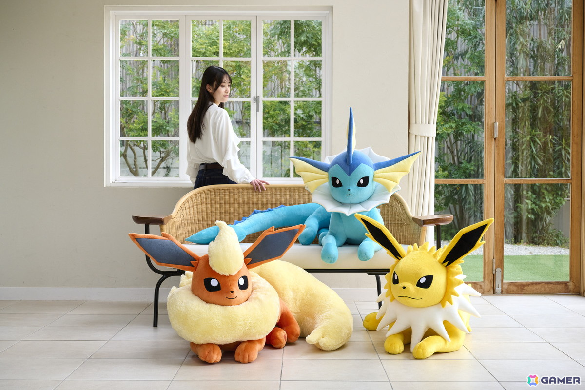 ブイズたちが等身大ぬいぐるみになって登場!シャワーズ・サンダース・ブースター3匹の受注販売が開始の画像