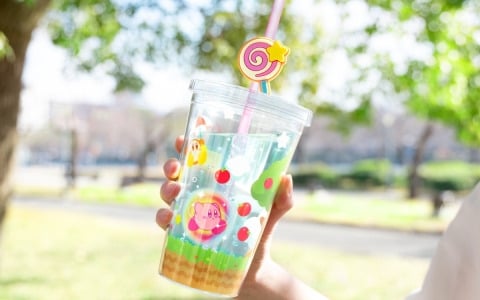 「星のカービィ」ストロータンブラー（むてきキャンディー）が発売！飲み物の色が背景になるクリア素材のタンブラー