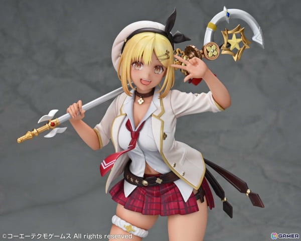 「レスレリアーナのアトリエ」のイベント「レスレリ学園」に登場した金髪ギャル姿のライザが1/7スケールフィギュアになって登場！予約受付も実施中の画像