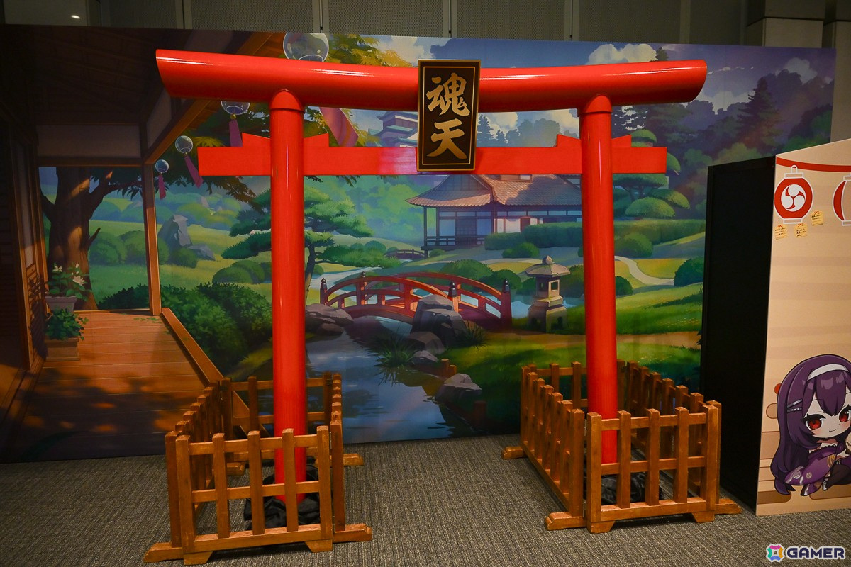 「雀魂6周年記念～魂天神社例大祭～」会場では縁日を思わせる射的や輪投げが盛況！ステージでは小清水亜美さん、立花慎之介さんら声優陣によるゆるい企画もの画像
