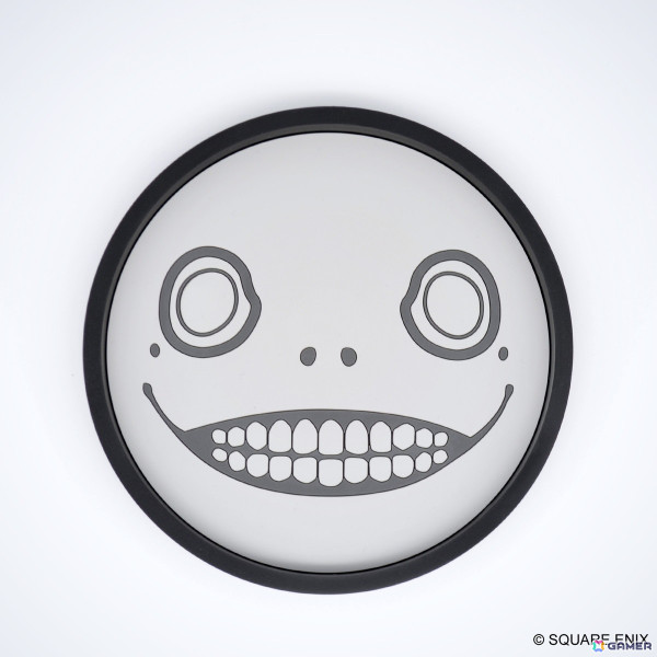 「NieR（ニーア）」シリーズからエミールがモチーフになったラバートレイや巾着袋が登場！の画像3