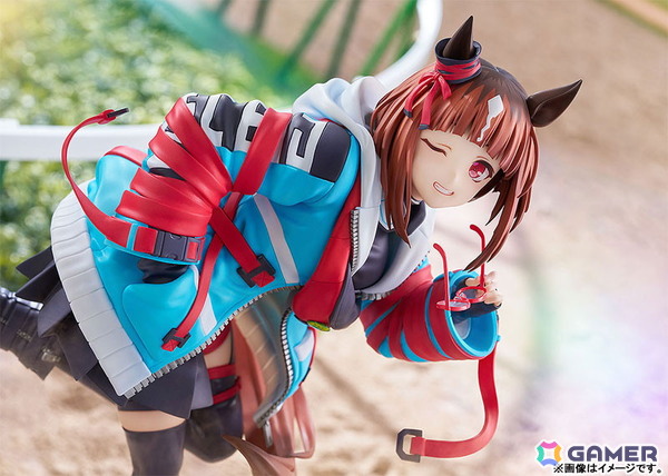 「ウマ娘 プリティーダービー」より勝負服姿の「トランセンド」が立体化！いたずらな表情と軽やかポージングに注目の画像