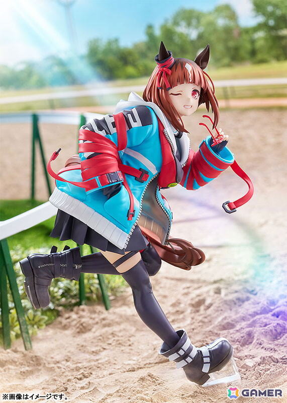 「ウマ娘 プリティーダービー」より勝負服姿の「トランセンド」が立体化！いたずらな表情と軽やかポージングに注目の画像