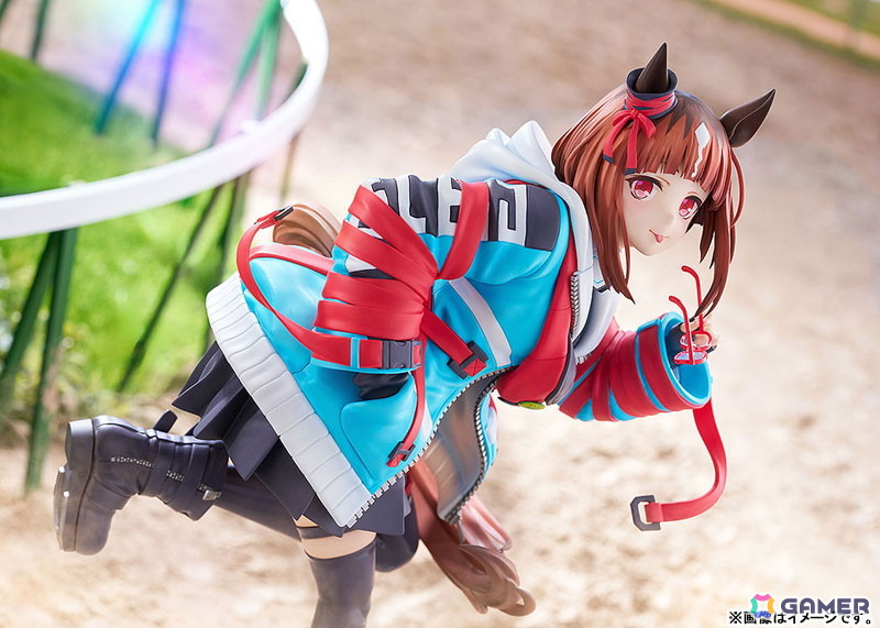 「ウマ娘 プリティーダービー」より勝負服姿の「トランセンド」が立体化!いたずらな表情と軽やかポージングに注目の画像
