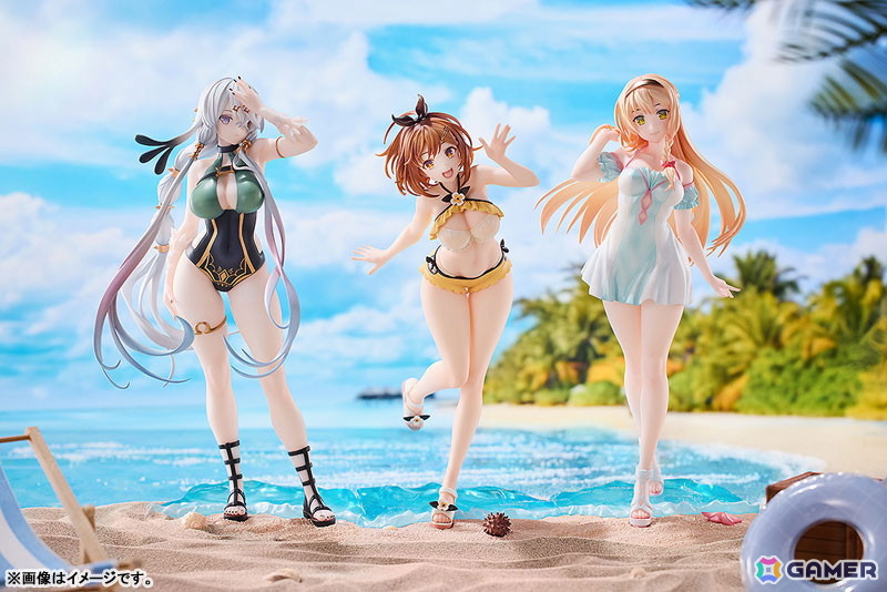 TVアニメ「ライザのアトリエ ～常闇の女王と秘密の隠れ家～」よりライザ、クラウディア、リラの3人が水着姿で1/7スケールフィギュアに！の画像