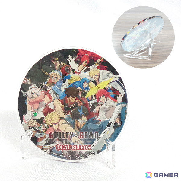 組み立てて飾れるアクリルコースタースタンド