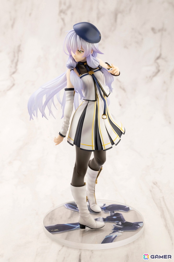 英雄伝説 界の軌跡」のアルティナがスケールフィギュア化！足元の台座