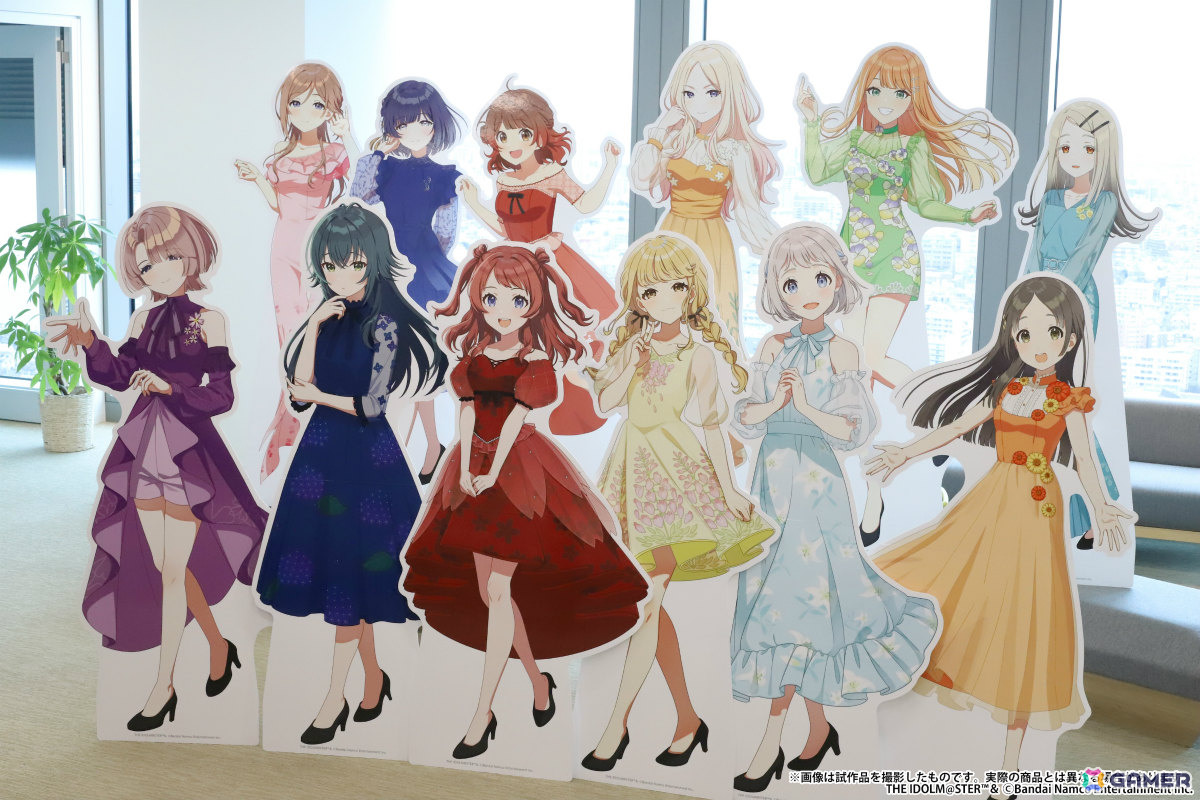 「学マス」パーティードレスを着た咲季たちの等身大スタンディが受注生産商品として登場!の画像
