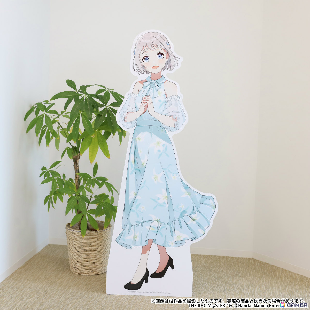 「学マス」パーティードレスを着た咲季たちの等身大スタンディが受注生産商品として登場!の画像