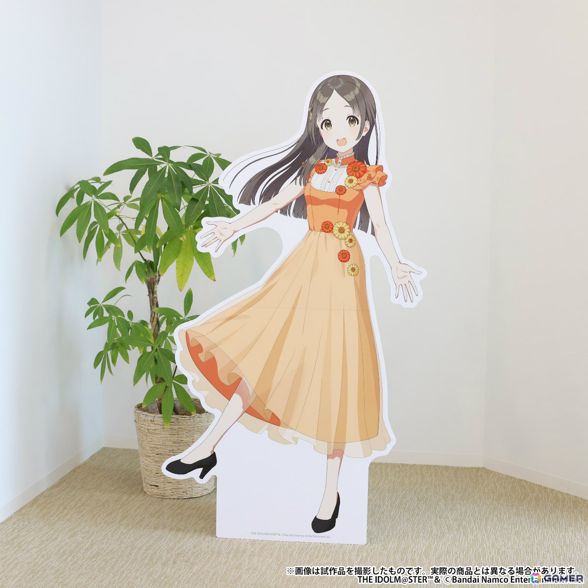 「学マス」パーティードレスを着た咲季たちの等身大スタンディが受注生産商品として登場!の画像