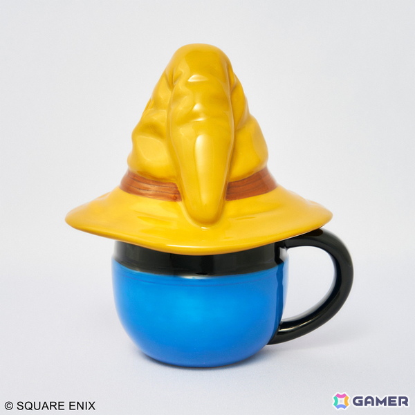 「FFIX」ビビのフェイスマグカップ、ぬいぐるみポーチや板鼻利幸氏新規描き下ろしイラストを使用したアクリルスタンドが登場！の画像3