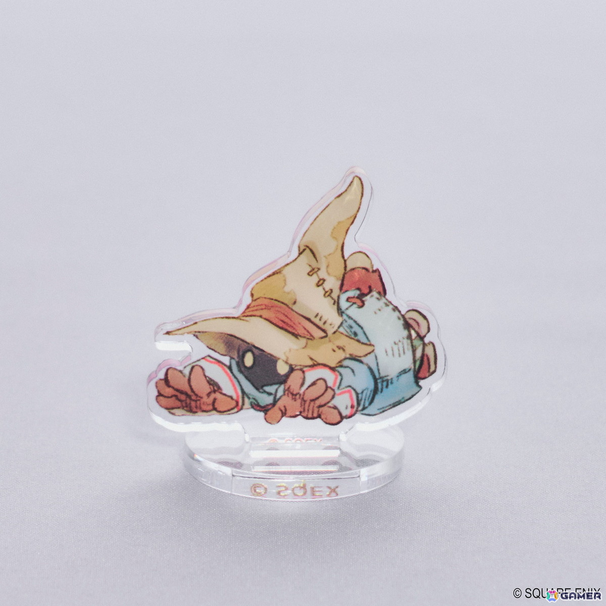 「FFIX」ビビのフェイスマグカップ、ぬいぐるみポーチや板鼻利幸氏新規描き下ろしイラストを使用したアクリルスタンドが登場!の画像