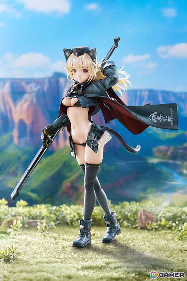 「島田フミカネ ART WORKS」よりアルシアがフィギュアに！ジャケットの上にマントを羽織り、大型の長刀を装備した姿で立体化の画像1