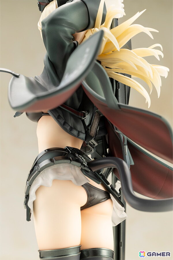 「島田フミカネ ART WORKS」よりアルシアがフィギュアに！ジャケットの上にマントを羽織り、大型の長刀を装備した姿で立体化の画像16