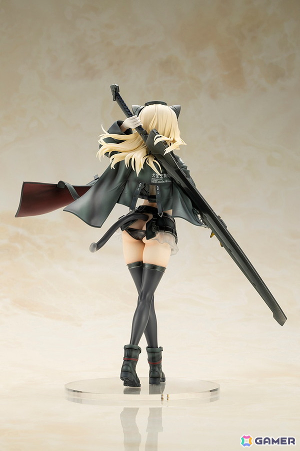 「島田フミカネ ART WORKS」よりアルシアがフィギュアに！ジャケットの上にマントを羽織り、大型の長刀を装備した姿で立体化の画像8
