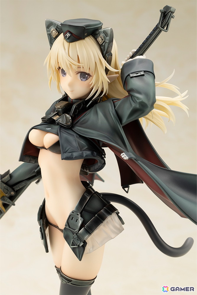 「島田フミカネ ART WORKS」よりアルシアがフィギュアに!ジャケットの上にマントを羽織り、大型の長刀を装備した姿で立体化の画像