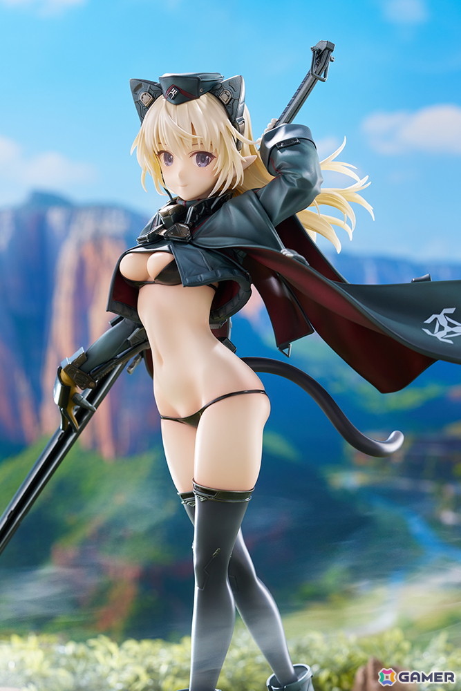 「島田フミカネ ART WORKS」よりアルシアがフィギュアに!ジャケットの上にマントを羽織り、大型の長刀を装備した姿で立体化の画像