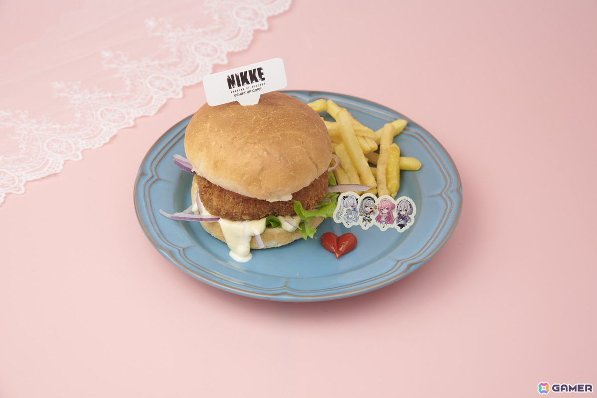 NIKKE　ニケ　カフェ　クリアファイル　ドロシー　紅蓮　モダニア　シンデレラ NIKKE ニケ カフェ クリアファイル ドロシー 紅蓮 モダニア